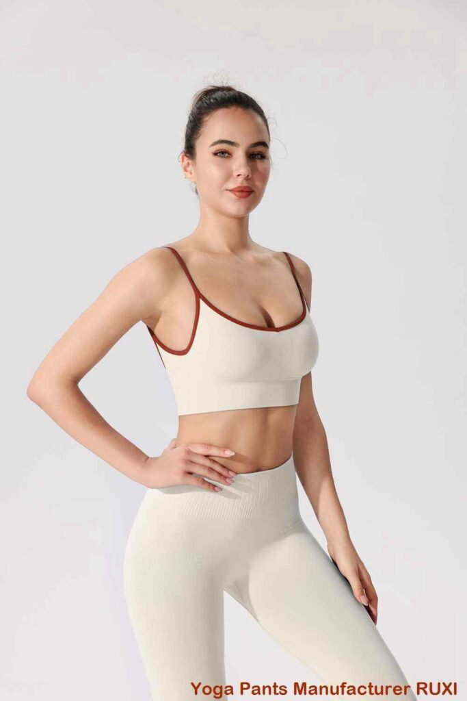 ጥቁር ትኩስ ሱሪዎች RUXI ay97