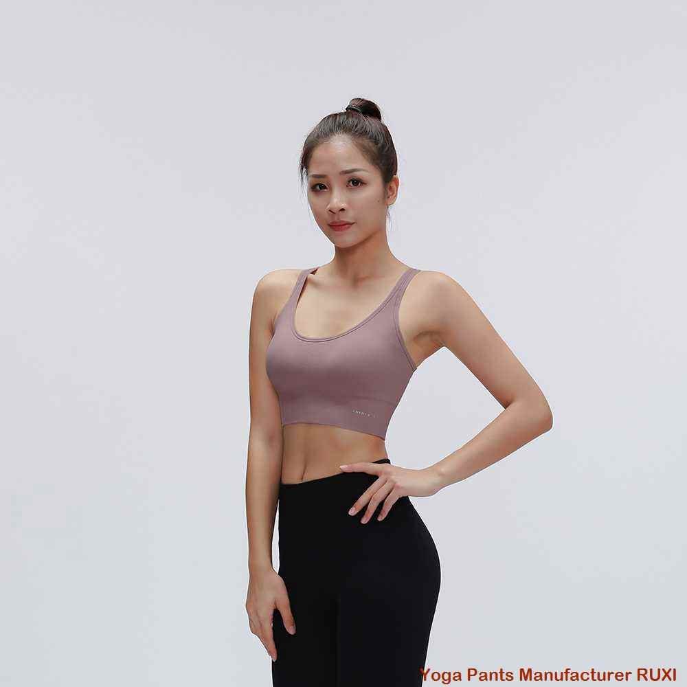 የሴቶች ጎልፍ ቁምጣ የጉልበት ርዝመት