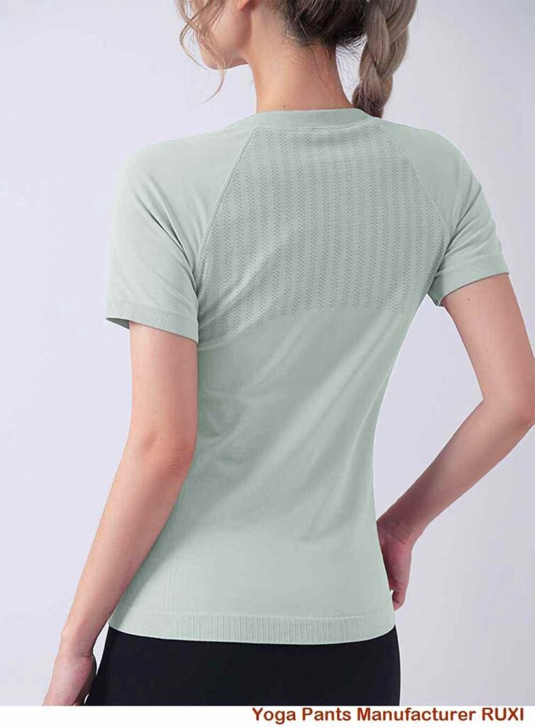 የሴቶች የአካል ብቃት እንቅስቃሴ እግሮች