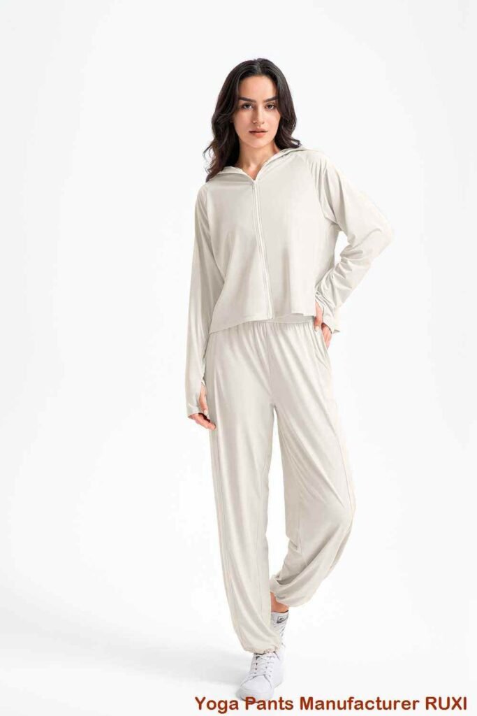 የአትሌቲክስ የተቆረጡ ልብሶች RUXI